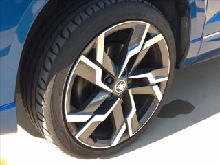 SKODA Karoq 2.0 tdi Sportline 150cv dsg