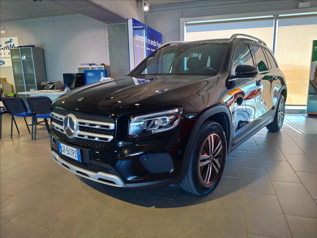 MERCEDES GLB 180 d Business Extra auto