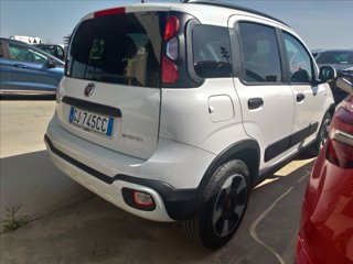 FIAT Panda 1.0 firefly hybrid Cross s&s 70cv