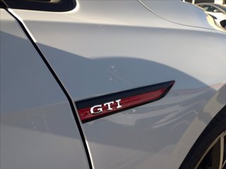 VOLKSWAGEN Golf 2.0 tsi GTI 265cv dsg