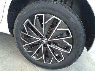 SKODA Kamiq 1.0 tsi Black Dots 115cv