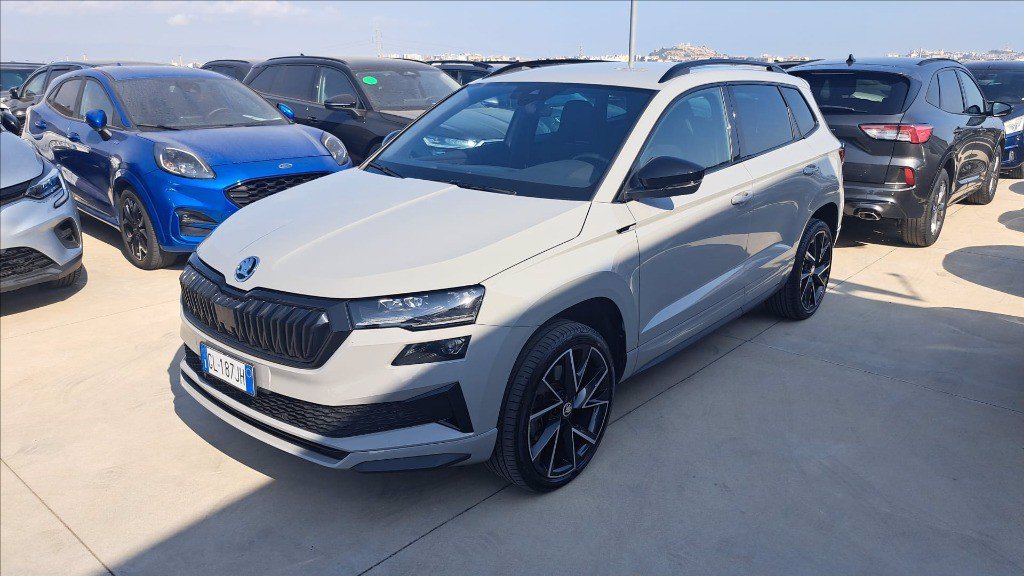 SKODA Karoq 1.5 tsi Sportline dsg